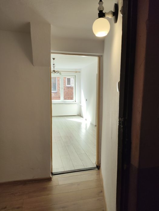 Mieszkanie, bez czynszu, 46 M2. Sprzedam