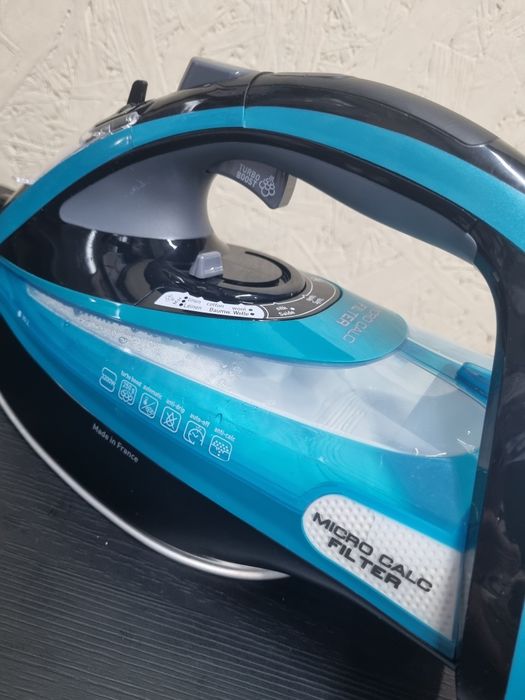 TEFAL FV9844 Ultimate Pure Durilium AirGlide