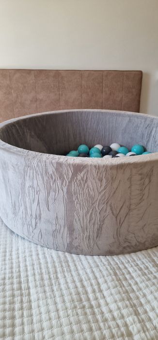 Piscina de Bolas para Criança