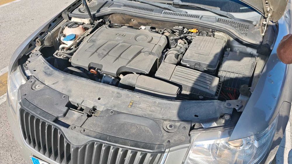 Skoda Superb 2008 Automático (TDI) - Apenas 98.000 km