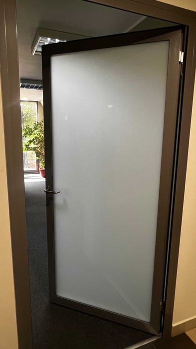 Drzwi Aluminiowe przeszklone