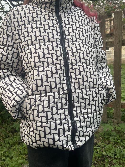 Куртка для дівчинки