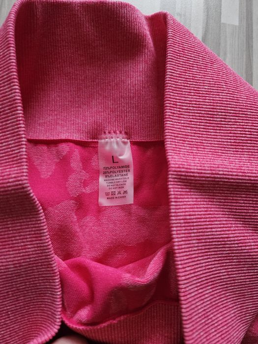 Leginsy różowe moro