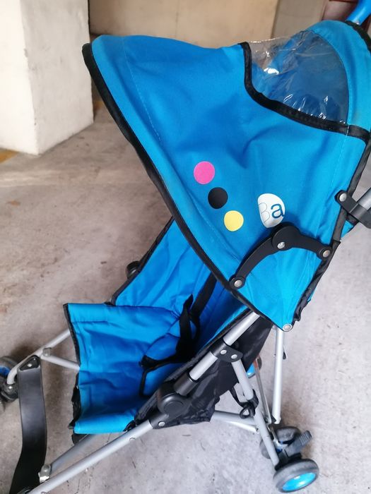 Carrinho bebe azul