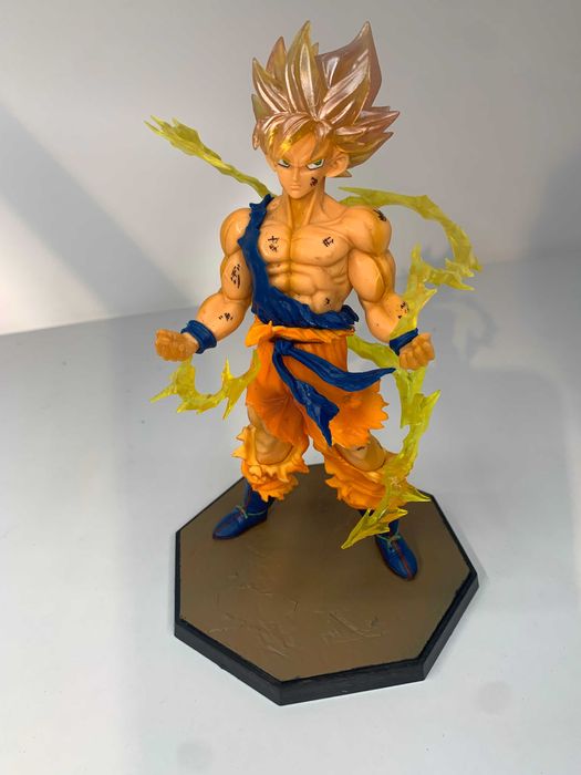 Figura Son Goku Super Sayan