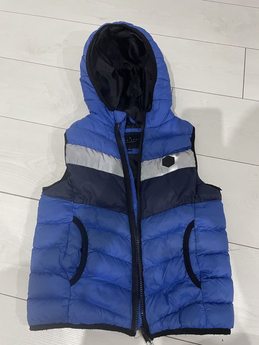 Chlopięca kamizelka bezrękawnik roz 122 5/6 lat