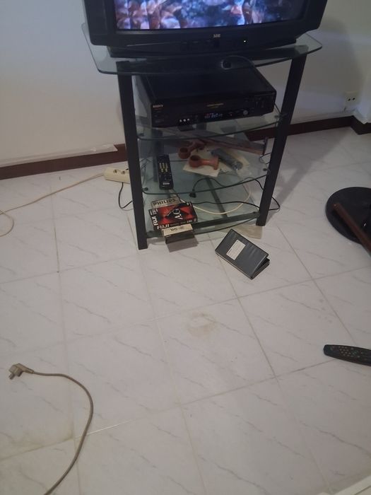 Movel em  vidro para tv