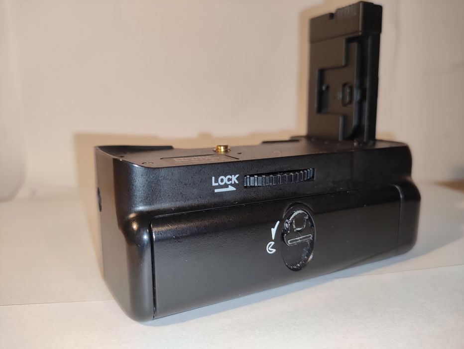 Grip do Nikon D3100 D3200 D5100