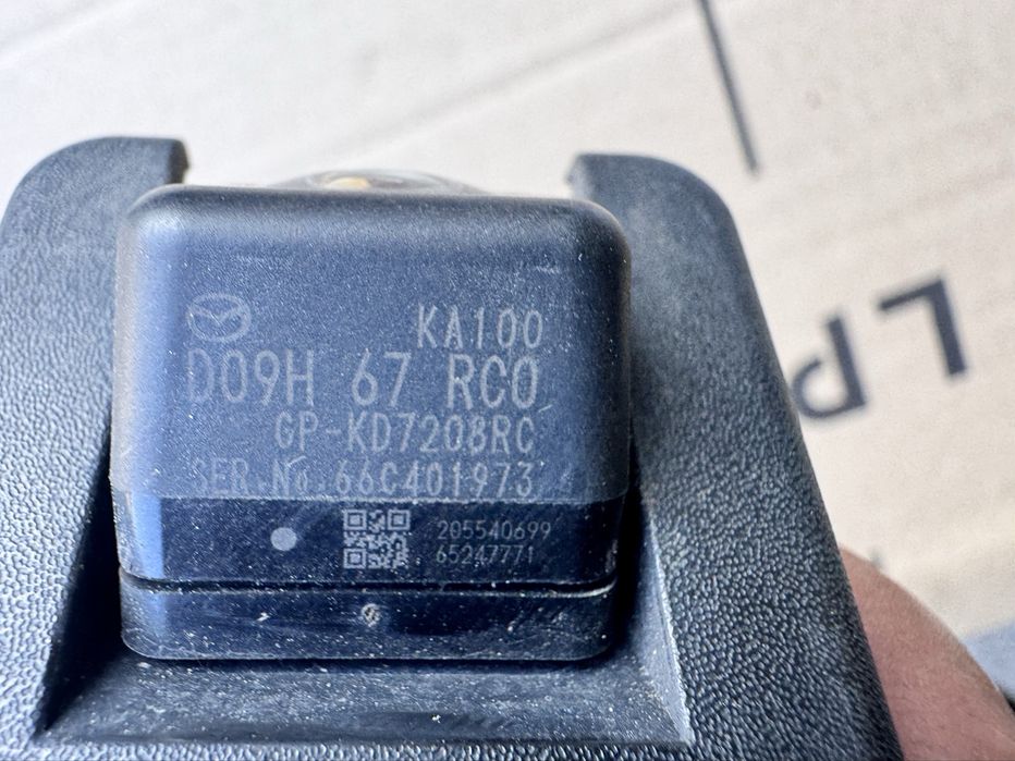 Mazda2 dj 15-23 kamera cofania D09H-67RC0