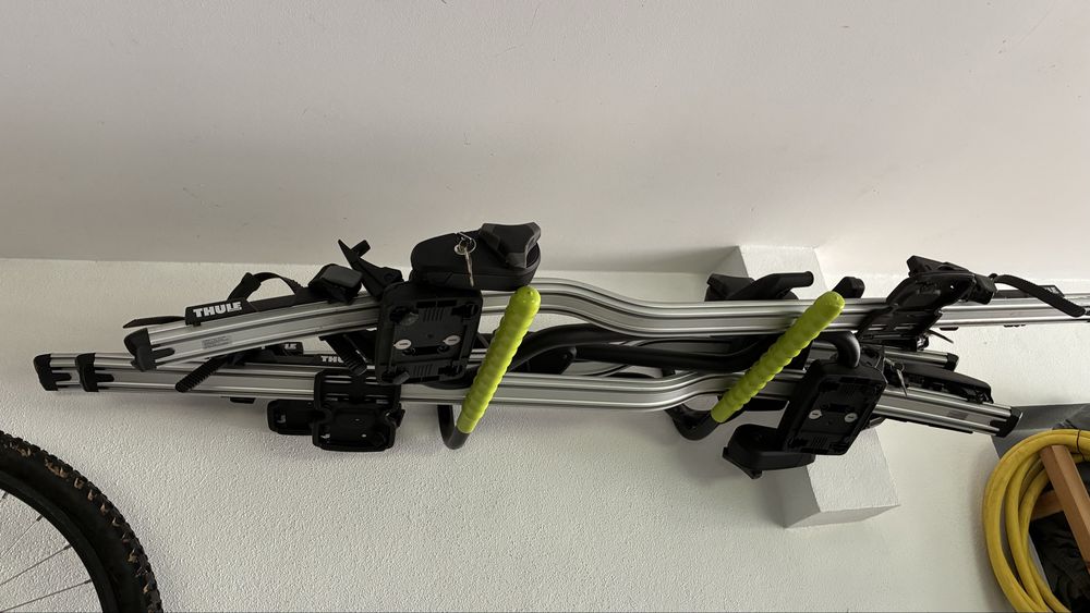 Vendo suportes de bicicleta da Thule