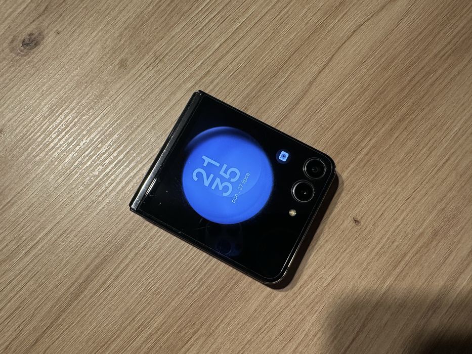 Samsung z flip 5