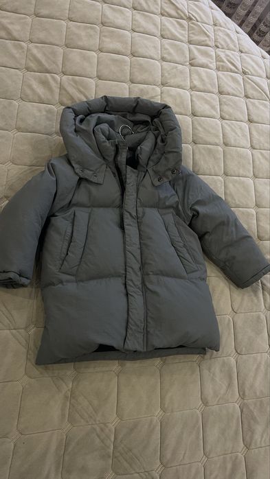 Зимова куртка zara 4-5 років 110 розмір