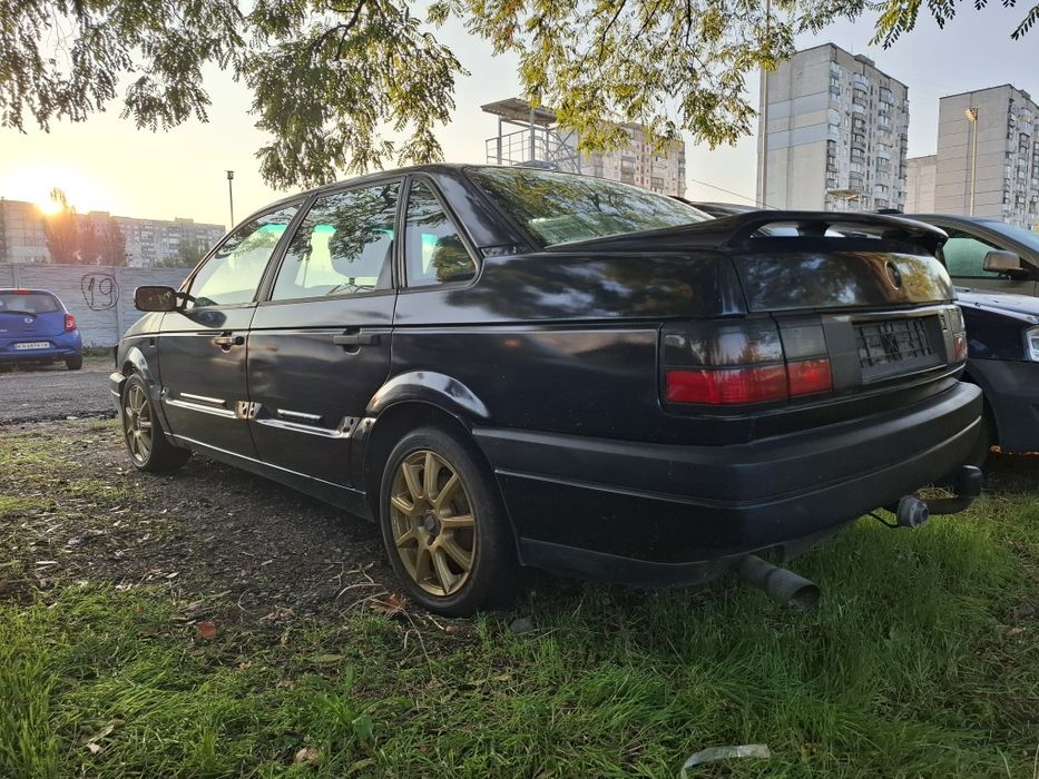 Продам VW Passat B3 газ / бензин седан