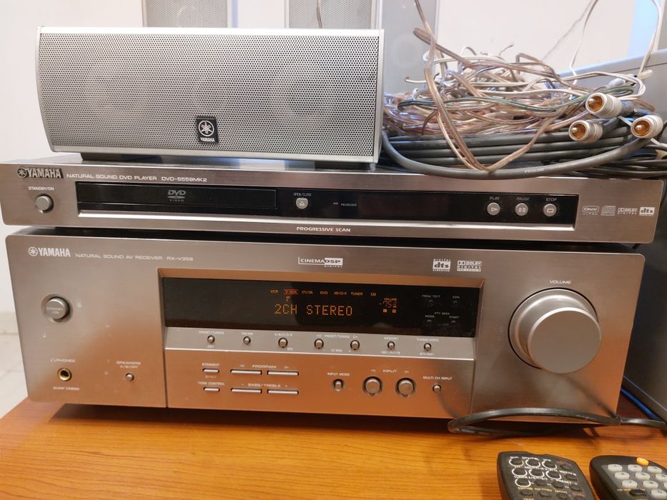 Yamaha RX-V359 Amplituner kina domowego