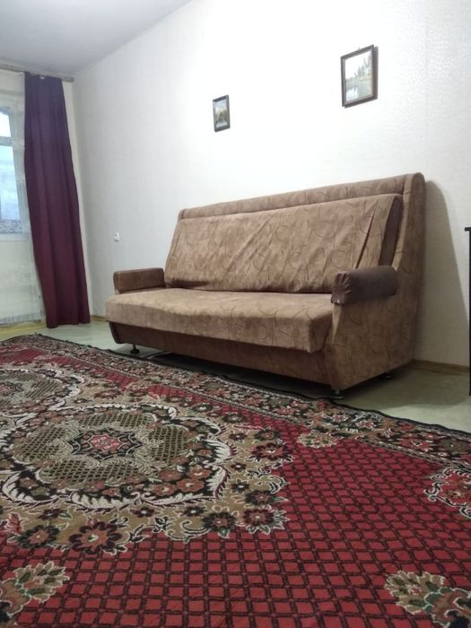 Продам велику  3 к/к центр 3 слобідська біля ринку