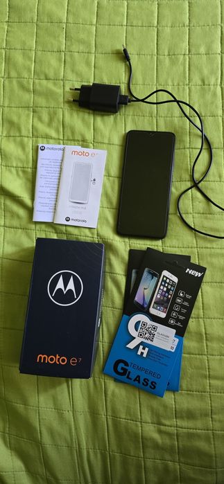 Motorola Moto e7