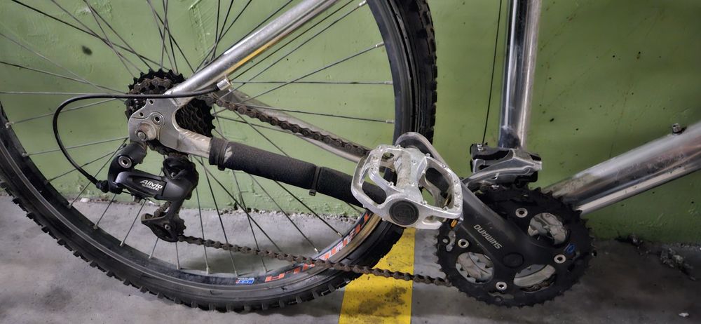 Bicicleta BTT shimano