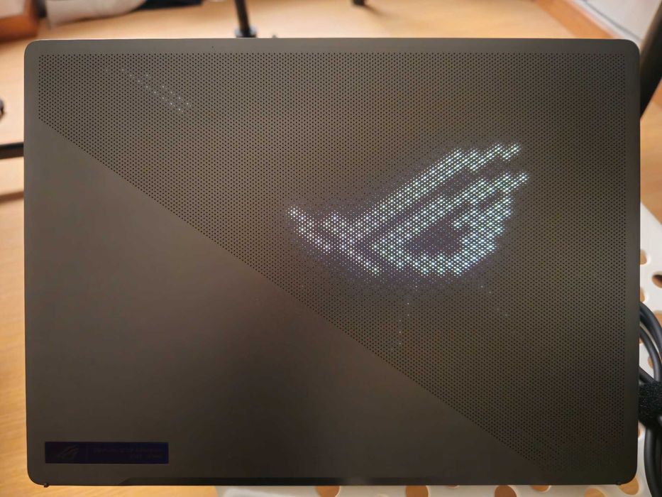 Portátil Asus ROG Zephyrus G14 (GA402) - Gaming