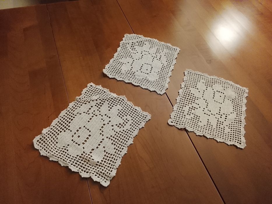 Conjunto de três naperons