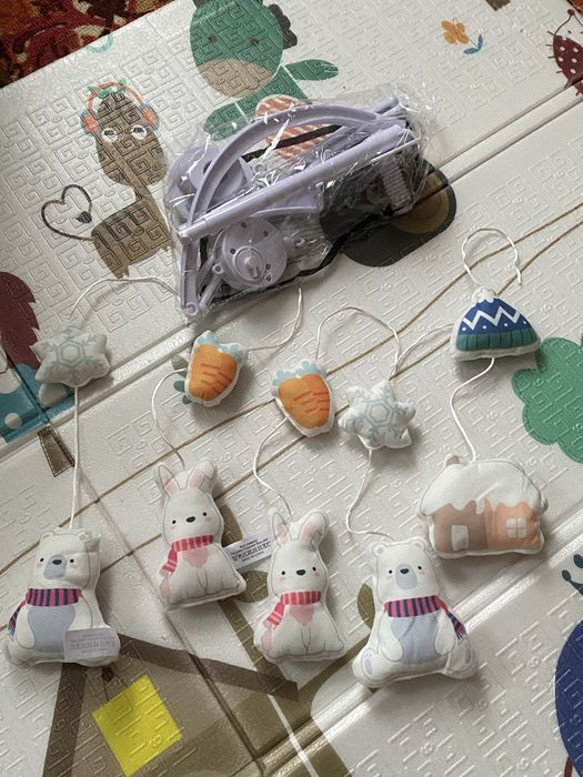 Дитячий мобіль в ліжечко