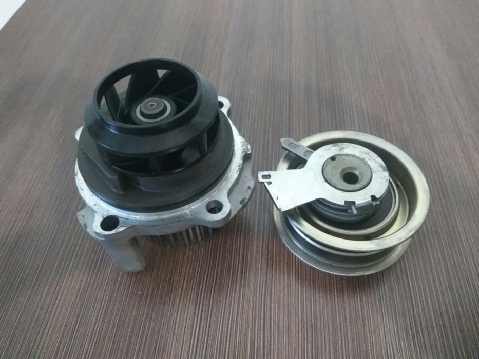 Помпа+ ролик на 1.6 mpi BSF audi, seat, Skoda, vw.