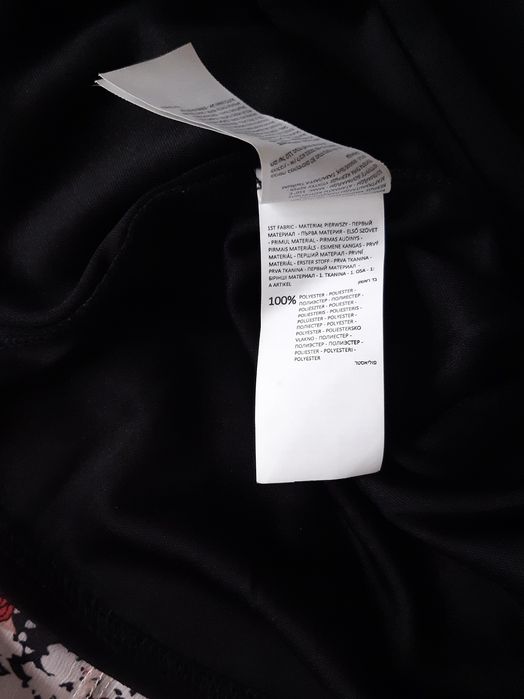 Sukienka w kwiaty RESERVED (rozm. S/36)