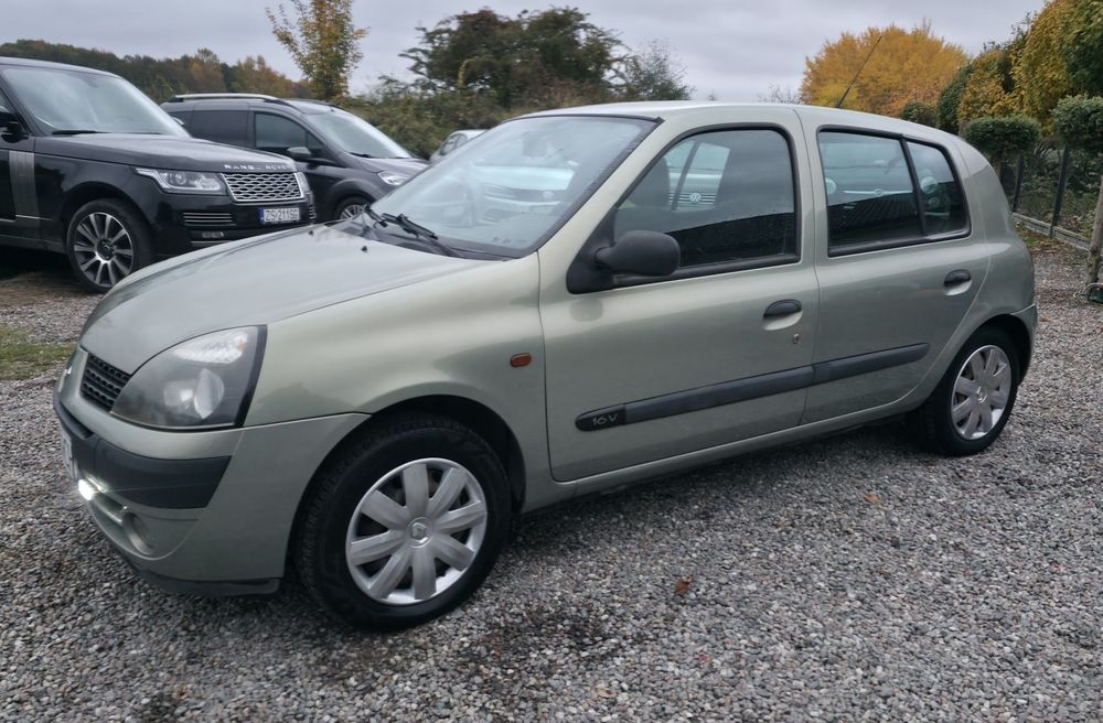 Renault  Clio 1.2 benzyna 65 km 2002 rok 152000 km