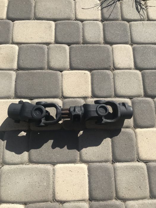 кардан, вал карданний, гук, трактор, комбайн, оприскувач, фреза