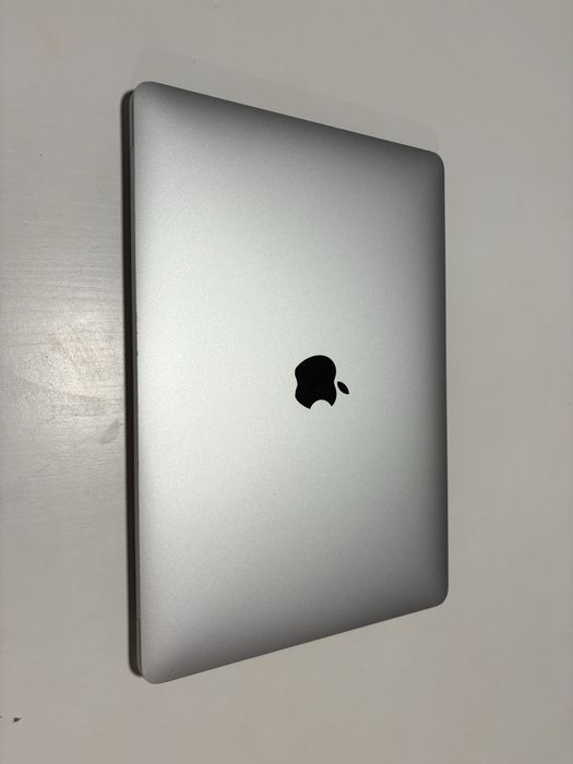 MacBook Pro 13 2020 i7 10gen / 32GB RAM /512GB SSD/ 82 CYKLI BATERII