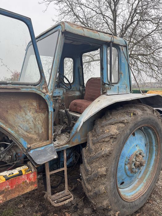 Продам трактор мтз