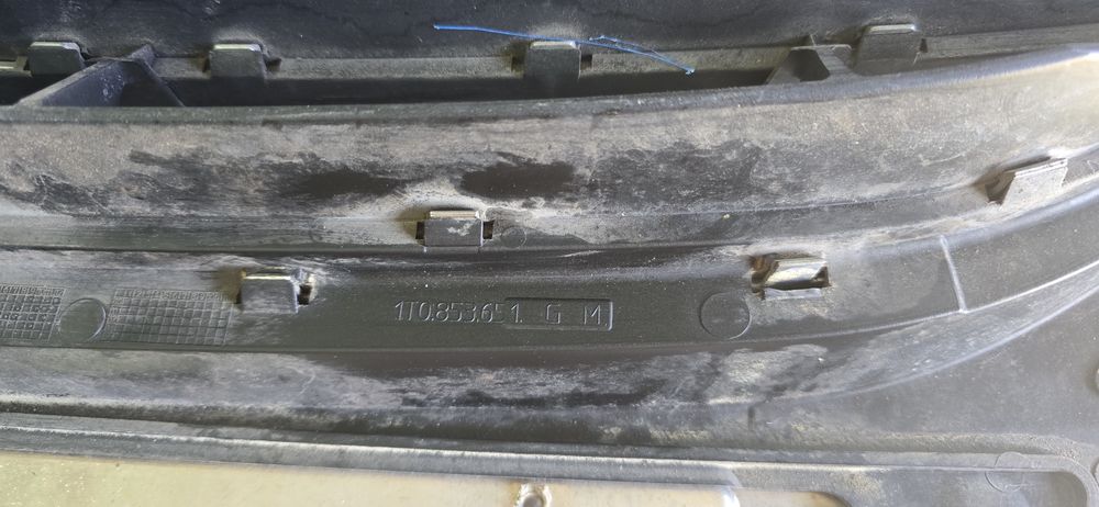 Grelha Frontal VW Touran 2003 a 2006 Original