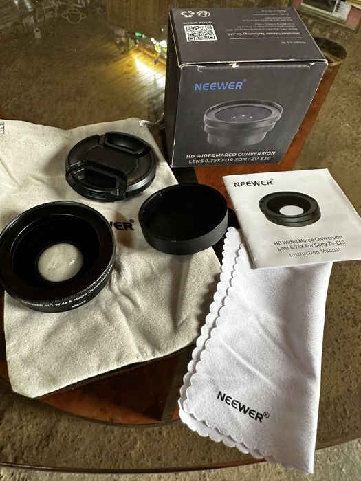 ширококутний та макроконвертер Neewer LS-30 0.75x, спеціально розроблений для камери Sony ZV-E10.