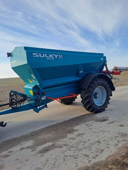 Rozsiewacz  SULKY X130 POLYVRA