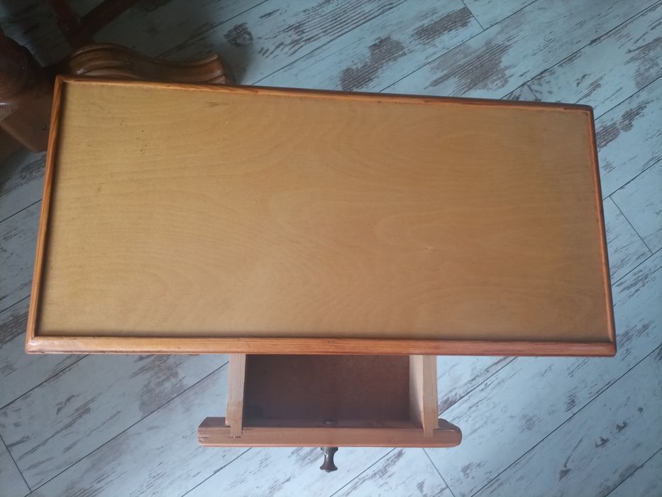Stolik,konsolka pod telefon
