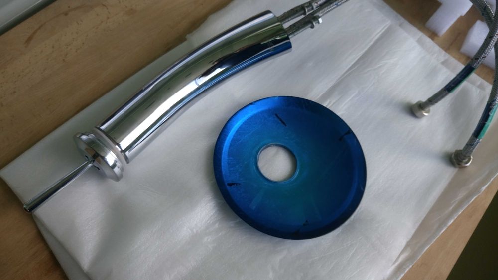 Умивальник Kraus + змішувач водоспад блакитний перламутр