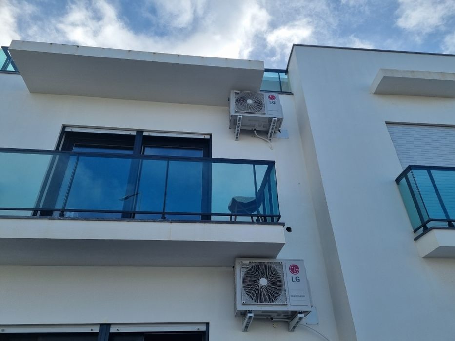 Ar condicionado instalação e reparação