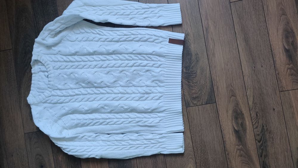 Sweterek Lager 157 na 140 cm