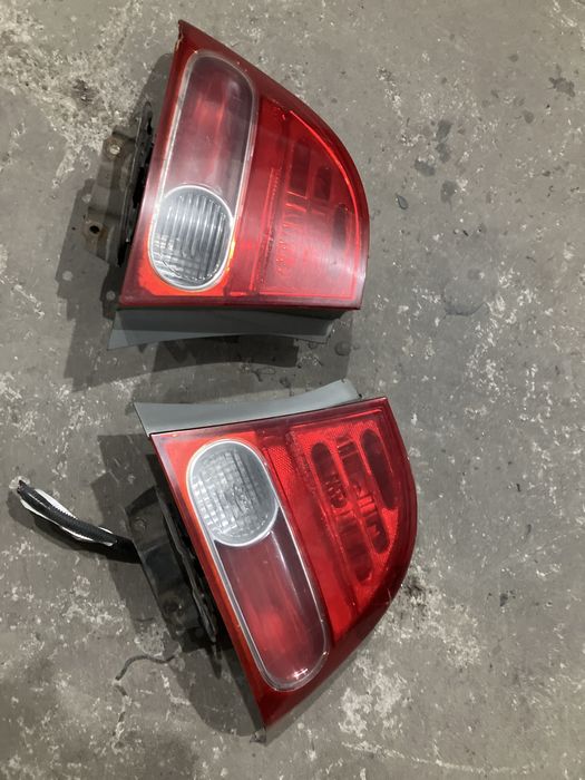 Honda Civic VIII 8 hybrid - lampa tył kewa prawa