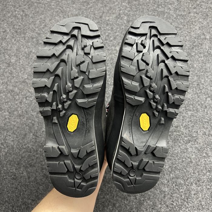 Ботінки La Sportiva  Розмір 37
