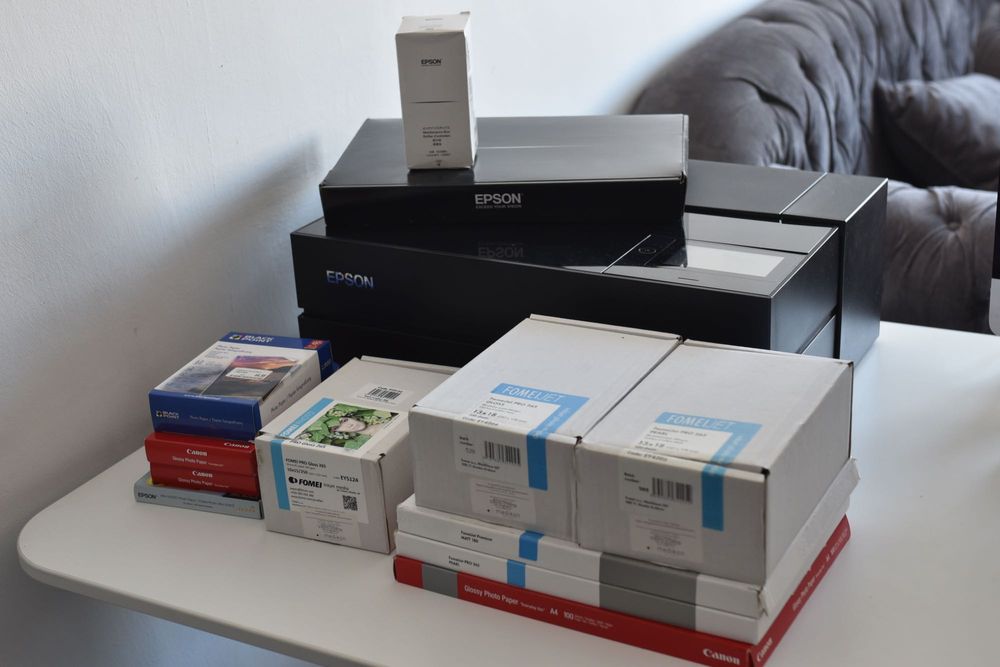Drukarka EPSON SureColor SC-P700 + papiery fotograficzne!