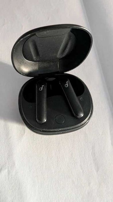 Auriculares in ears sem fios. Soundcore Anker P3