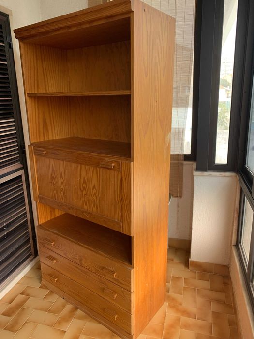 ARMÁRIO ESCRIVANINHA DE PINHO COM 3 GAVETÕES