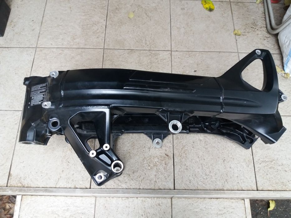 Рама BMW f800r 2017 года