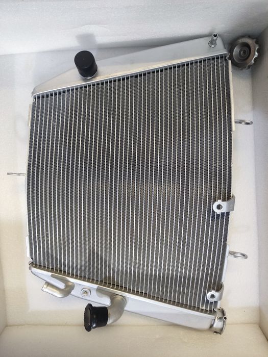 Radiador GSXR 600/750