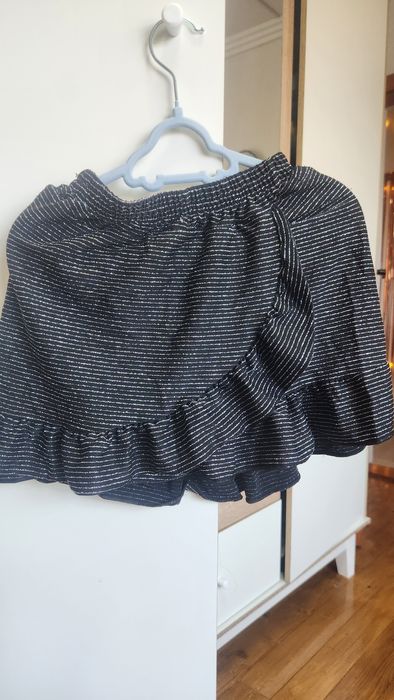 Спідниця на дівчинку 104-110