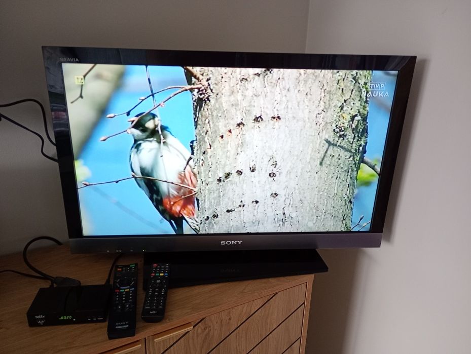Sprzedam zestaw TV Sony KLD-32"EX600 + dekoder DVB-T