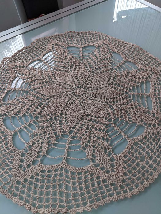 Serwetka serwetki obrus okrągłe cacko szydełkowe rękodzieło śr65 /