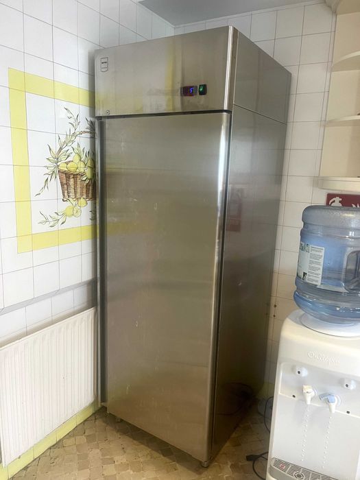 METRO Profession Frigorífico aço inoxidável, 73 x 80.5 x 206.5 cm,455