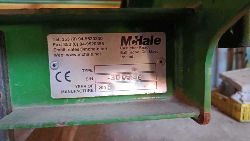 Plastificadora de Fardos Pequenos McHale 995LM