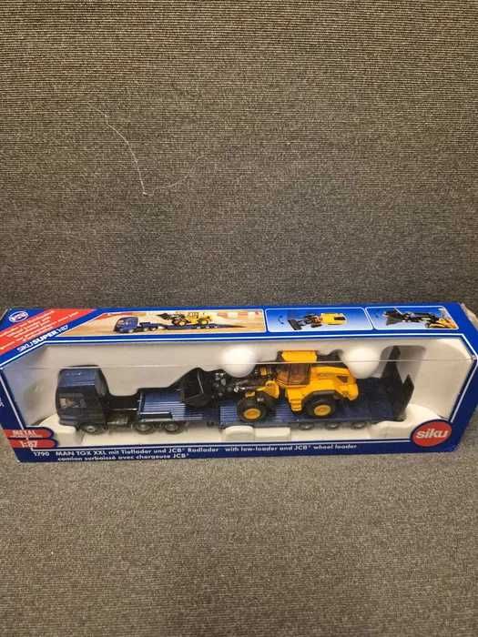 S1790 Siku Super Ciężarówka MAN TGX XXL z ładowarką JCB. Skala 1:87